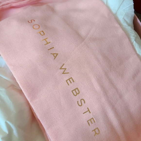 Heels - Picture 1 of 6